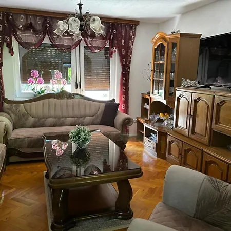 Emrah River Villa *